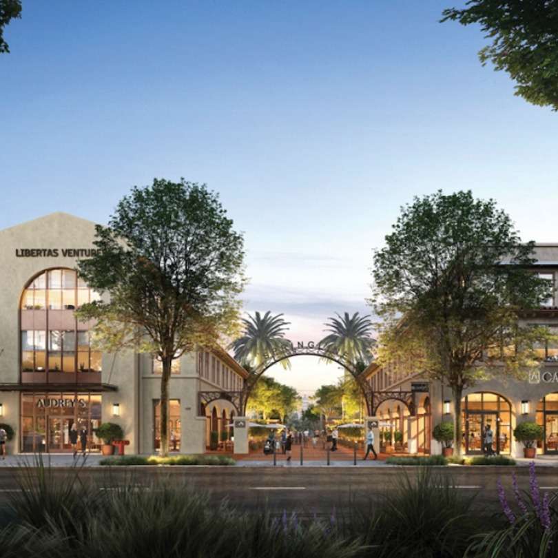 El Camino Real Grand Entry